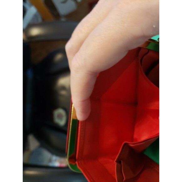 2 Vintage & 1 Mexican Coin Purse Lot Red Kiss Carpet Bakelite - Picture 5 of 5